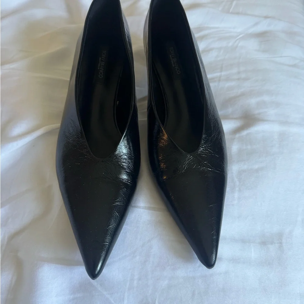 Tony Bianco Black Pointed Toe Leather Heels